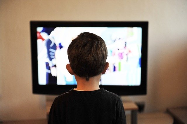 dítě a televize